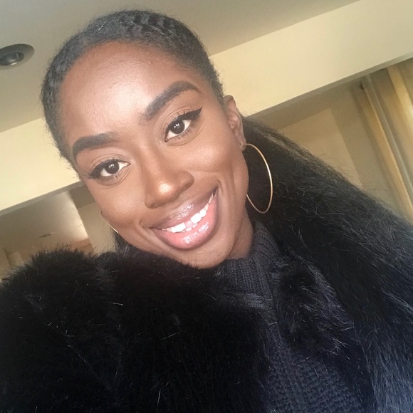 Meet your Posher, Tola - Picture 1 of 1